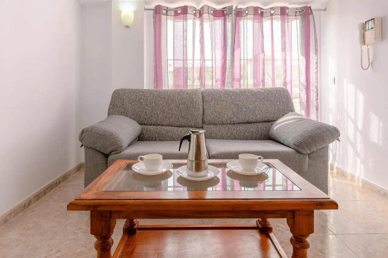 Hostal Luna De Nerja Hotel