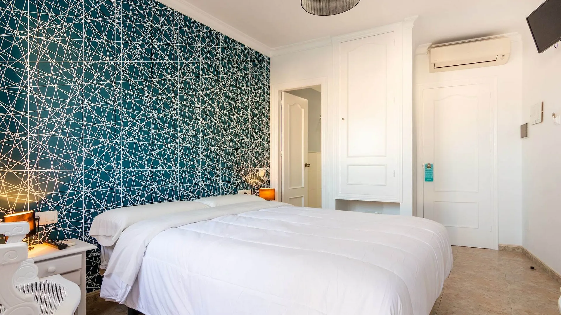 ** Hotel Hostal Luna De Nerja Spain