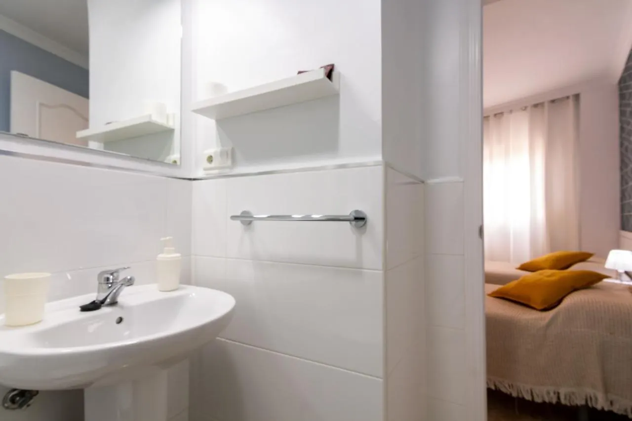 Hostal Luna De Nerja Hotell